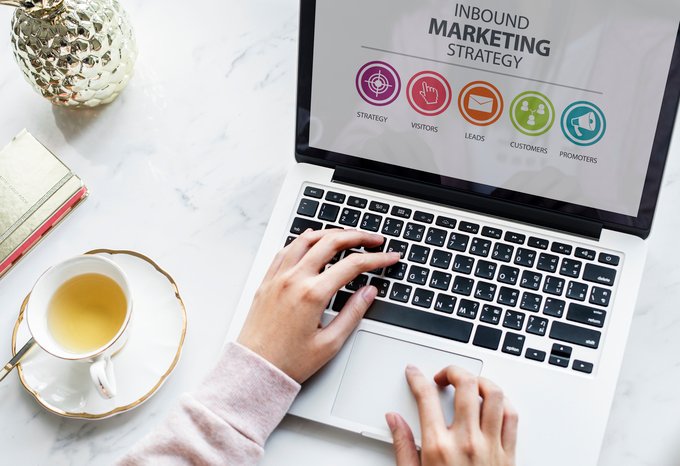 Como fazer os leitores clicarem no conteúdo do blog da empresa